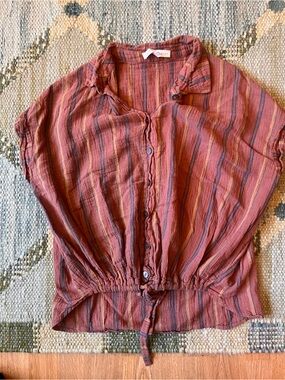 Striped Button-Front Women’s Shirt with Drawcord Hem - Rust Stripe